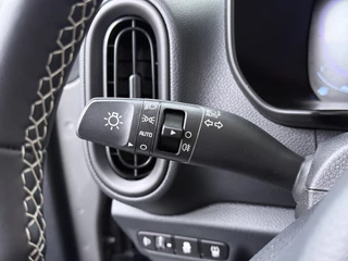 Kia Picanto 1.0 DPI DynamicLine  Airco - Apple Carplay/Andriod Auto - Cruise Control - Navigatie - Fabrieksgarantie Tot 05-2032 - Virena Zekerheidspakket €895,- / 25