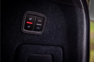 Porsche Cayenne 3.0 22" Bose Standverwarming Panorama Trekhaak / 19