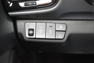 Kia Stonic 1.0 T-GDi 100pk DynamicPlusLine Automaat | Navi | Camera | Cruise | PDC | Keyless Entry | Start /Stop / 17