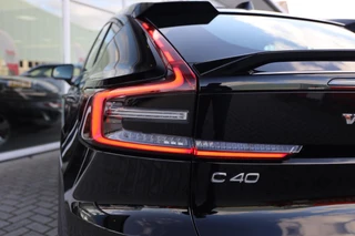 Volvo C40 Recharge Core 69 kWh|Camera|Panoramadak|Carplay|Navi| / 19