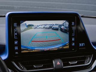 Toyota C-HR 1.8 Hybrid Bi-Tone CAMERA | JBL | STOELVERWARMING / 12