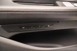 BMW 7-serie 745e High Executive *M Sport* Xpel Massage 394 pk Panorama dak / 36
