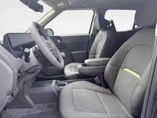 Kia EV2 Plus 42.2 kWh 3.000,- Inruilkorting | Privacy Glass | 18" lichtmetalen velgen | Warmtewerend glas rondom | Draadloze oplader voor smartphone / 10