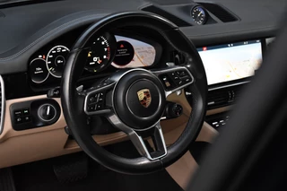 Porsche Cayenne 3.0 E-Hybrid Sport Chrono  | Pano | Trekhaak | 360 Camera | Bose | Stuurverwarming | Luchtvering | Orig. NL | / 21