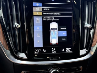 Volvo V60 2.0 T6 Recharge AWD Inscription  | Trekhaak | Pano | LED | Keyless | Adapt. Cruise | Apple/Android | Four C / 49