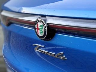 Alfa Romeo Tonale 1.5T Hybrid Edizione Speciale / 13