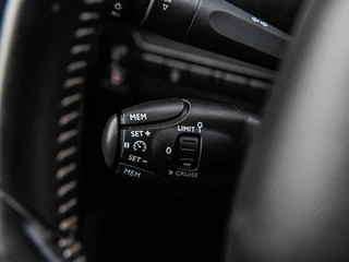 Peugeot 308 SW 1.5 BlueHDi Allure | Navi | Climate control | PDC | Cruise control / 28