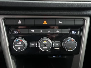 Volkswagen T-Roc 1.0 TSI Style | Camera | Carplay | ACC | Navi | / 21