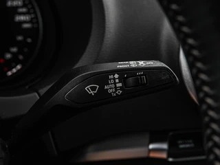 Audi A3 Sportback 30 TFSI Sport S Line Edition | Automaat | 3x S-Line | LED | Navigatie | Cruise Control | 18" / 22