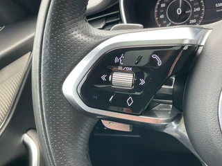 Jaguar F-PACE 2.0 P400e PHEV R-Dynamic SE Pano 360° Meridian Stoelverw+Ventilatie Leer BOMVOL! / 25
