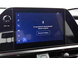 Lexus UX 250h F Sport Design | Automaat | Adaptive Cruise | Leder / 19