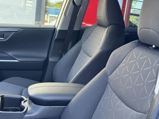 Toyota RAV4 2.5 Hybrid AWD Style TREKHAAK AD. CRUISE APPLE/ANDROID AUTO / 9