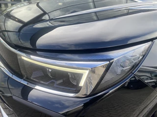 OPEL Grandland X 1.6 Turbo Hybrid 225pk Aut Business Edition / 2