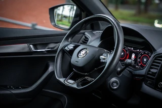 Skoda Karoq 1.5 TSI ACT Sportline Business | Autom. | Navi | PDC | Cruise | LED / 35
