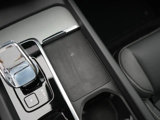 Volvo XC60 2.0 T6 AWD + Black Edition 350PK Pano | Trekhaak / 46