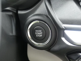 Suzuki Swift 1.2 Style Smart Hybrid BLACK RHINO, Apple Carpl/Andr Auto,Camera, Adaptive Cruise Control Climate Control, Navigatie. / 22