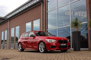 BMW 1-serie 125i Business+ | Sport Line | NL auto | Schuif-/kanteldak | Keyless entry | HiFi audio | Stoelverwarming | Xenon | Sportstuur | Navigatie Professional | Bluetooth | PDC / 9