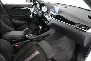 BMW X2 xDrive25e PHEV 220 pk  | SOH 92% | M Sport | Adaptive Cruise  | Camera | / 11