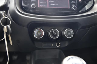 Toyota Aygo X 1.0 VVT-i MT Play|Camera|ACC|Airco| / 12