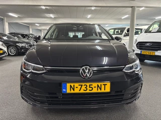Volkswagen Golf 1.0 eTSI Life / NL-auto, Automaat, 52.679KM / 2