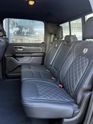 Dodge Ram 1500 5.7 V8 Crew Cab WIDE BODY BTW VRIJ! / 24