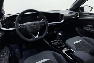 Opel Mokka 1.2 Turbo 130pk Ultimate | Climate Control | Adapt. Cruise control | Navi via Apple Carplay/Android Auto | Alcantara bekleding | Massagefunctie | Zwart dak | 18" Lichtmetalen velgen / 15