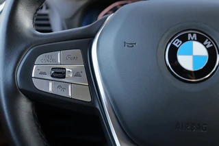BMW X3 XDrive30e eDrive Edition | BTW | Dealer Onderhouden | Adaptive | Head-Up | Apple Carplay | Camera | Stoelverwarming | 86% / 13