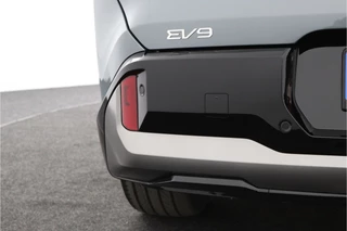 Kia EV9 GT-Line AWD 99.8 kWh - Schuif-/kanteldak - Stoelverwarming-/ventilatie - Massage zetel - Head-Up - Fabrieksgarantie tot 02-2033 / 44
