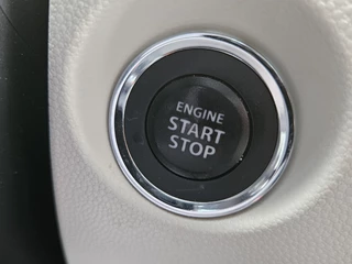 Suzuki Ignis 1.2 Smart Hybrid NAVI TEL ECC LM CC KEYLESS / 17