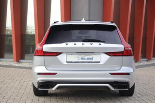Volvo V60 T6 Recharge AWD R-Design / 5