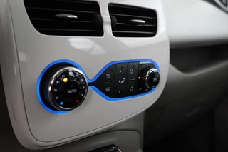 Renault ZOE Q90 Life Quickcharge 22 kWh (ex Accu) Airco, Navigatie / 10