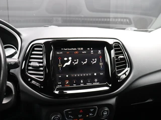 Jeep Compass 1.3T Limited | LEDER | CAMERA | NAVI | CRUISE | / 8