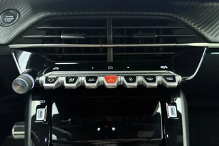 Peugeot 208 1.2 Hybrid 145 e-DCS6 GT | 17 Inch | Automaat | Achteruitrijcamera | Apple carplay | Voorstoelen verwarmd | / 28