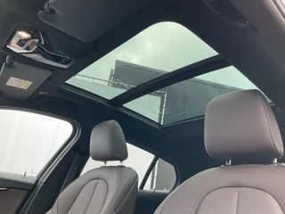 BMW 1 Serie 120i M-Sport Automaat Pano.dak Leer Stoel/Stuurverw HUD Carplay Stoelverw Led VOL! / 20
