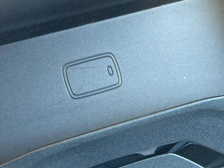 BMW 1-serie 116i / camera / carplay / navigatie skyscraper / 24