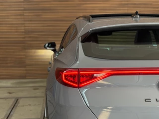 CUPRA Formentor 1.5 TSI Business Exclusive Paint | Pano | Winterpakket | Cruise adaptief | 19 Inch | Matrix Led | Virtual | / 37
