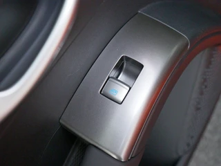 BYD DOLPHIN G 1.5 DM-i Comfort BYD Dealer | € 1.000 ACTIE | Private Lease 539,- p.m. | / 16