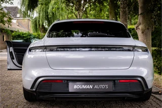 Porsche Taycan Sport Turismo 4S 93 kWh  Panorama 21" Sport Chrono 360 Camera Warmtepomp / 27