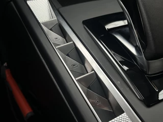 DS DS 3 E-Tense Antoine de saint Exupéry 54 kWh | SOH 98% | Camera rondom | Keyless | €500,- per maand* / 23