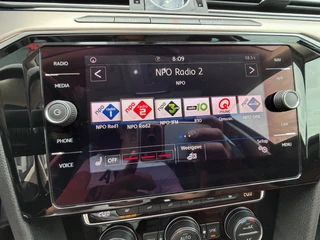 Volkswagen Passat Variant 1.4 TSI ACT Highline Business R / Pano / Massage / Camera / Sportleder / Trekhaak / Zeer mooie auto ! / 31