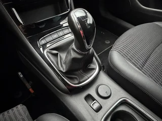 Opel Astra Sports Tourer 1.2 130PK Design & Tech Camera | Navigatie | Carplay&Android | ClimaTronic / 15