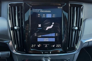 Volvo V90 2.0 T4 R-DESIGN | POLESTAR 210pk | PANORAMA | TREKHAAK | STANDKACHEL | CAMERA / 16