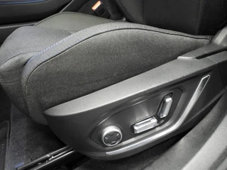 Lynk & Co 01 1.5 PHEV BlackLine NAVI/360CAM/SCHUIFDAK/LED/20"LMV! / 32