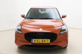 Suzuki Swift 1.2 Style Smart Hybrid 83pk | Automaat | Navigatie | Climate Control | Cruise Control Adaptief | Camera | Stoelverwarming | Draadloos Apple Carplay - Android Auto / 7