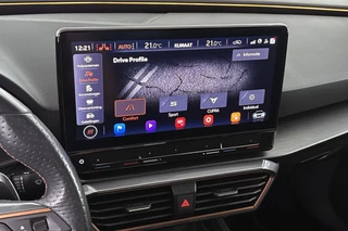 CUPRA Leon Sportstourer 1.4 e-Hybrid VZ 245 PK Achteruitrijcamera Apple CarPlay Stoel-Stuurverwarming / 41
