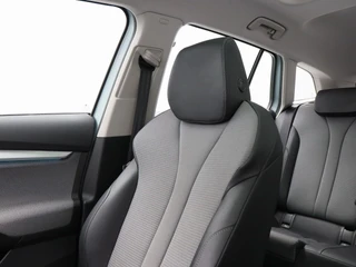 Skoda Enyaq iV 60 180 Pk | Panoramadak | Half Leder | CarPlay | Climatronic | 19 Inch | 106.943 Km!! / 34