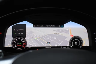 Audi RS6 Avant 4.0 TFSI quattro  Nardo Ceramic Pano Trekh Sportuitl HUD ACC Dynamic+ 4WS / 95
