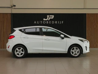 Ford FIESTA 1.0 EcoBoost Titanium | Stoel en StuurVerwarming | PDC | CarPlay | Cruise Control | Climate Control / 12