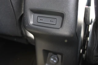 Opel Frontera 1.2 Turbo Hybrid Ultimate 5P  | Keyless | Camera | Navigatie | BLIS | Winterpack / 16