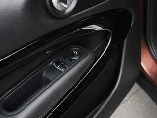 MINI Paceman 1.6 Cooper Knockout Edition / 16